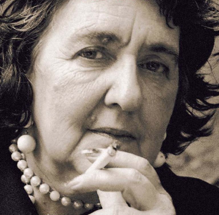 Che La Terra Ti Sia Lieve Alda Merini